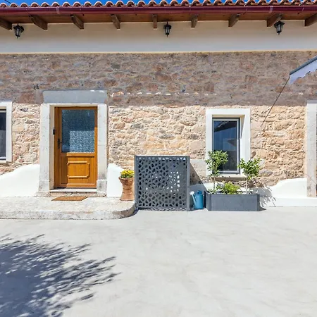 Thrapsano House With Private Pool By Hospi Apartment *