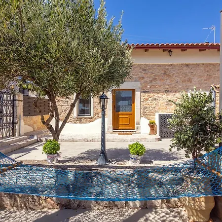 Thrapsano House With Private Pool By Hospi Apartment Heraklion (Crete)