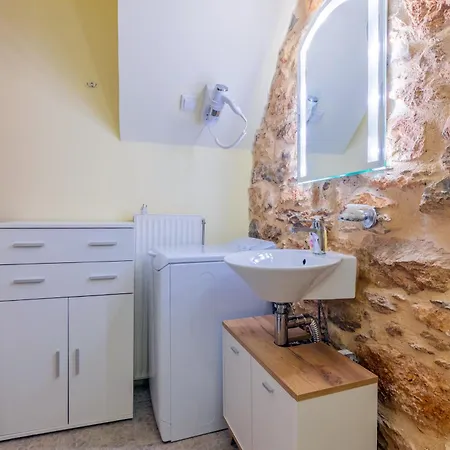 Apartment Thrapsano House With Private Pool By Hospi Heraklion (Crete)